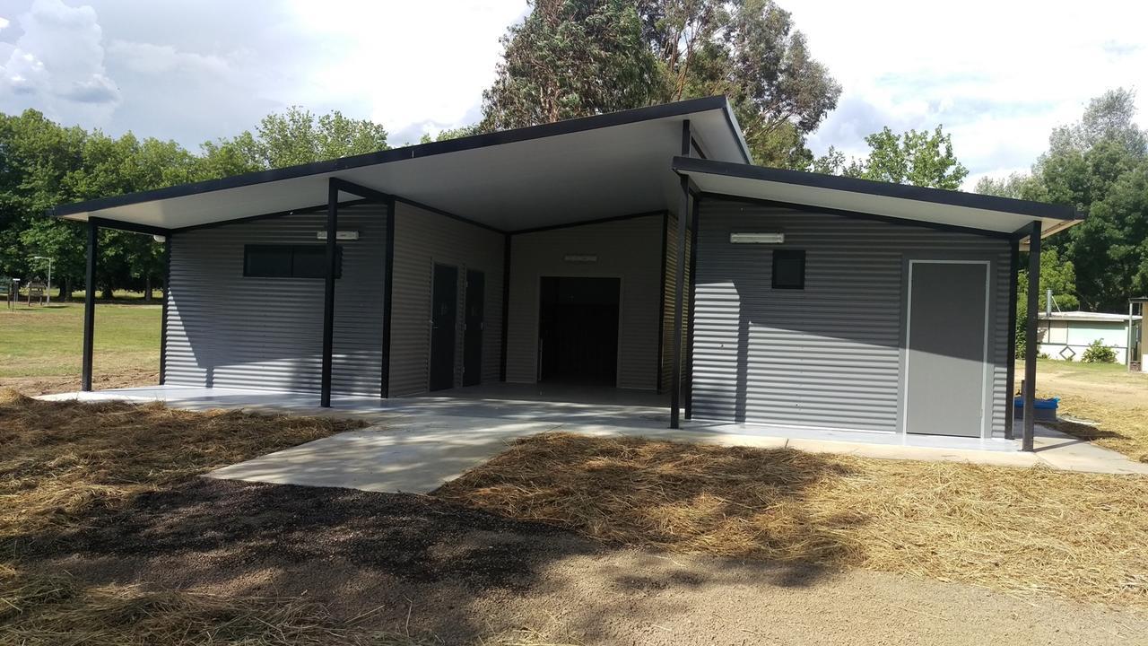 Khancoban Lakeside Caravan Park Exterior foto